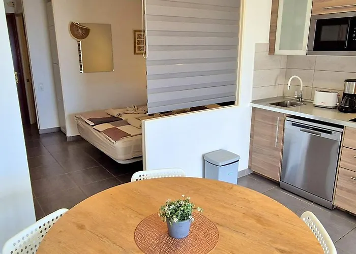 Apartment Buena Vista - - Meerblick - Pool *